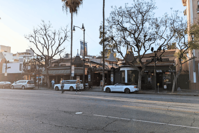 Hollywood Walk of Fame Self-Guided Walking Tour - Celebrities Featured