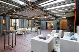 Hotel 1000, LXR Hotels & Resorts - Transportation Information