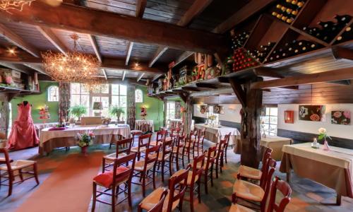 Hotel Farm Restaurant De Gloepe - Frequently Asked Questions