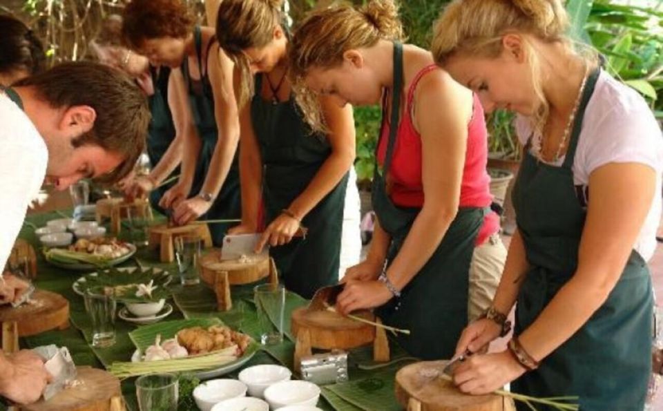 Hue: Home Cooking Class With Local Girl - What to Expect