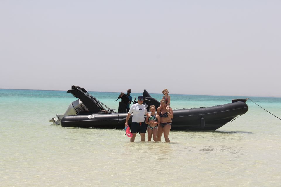 Hurghada: Speedboat Dolphin Watching & Snorkeling With Lunch - What to Bring