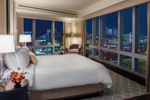InterContinental Boston, an IHG Hotel - Frequently Asked Questions