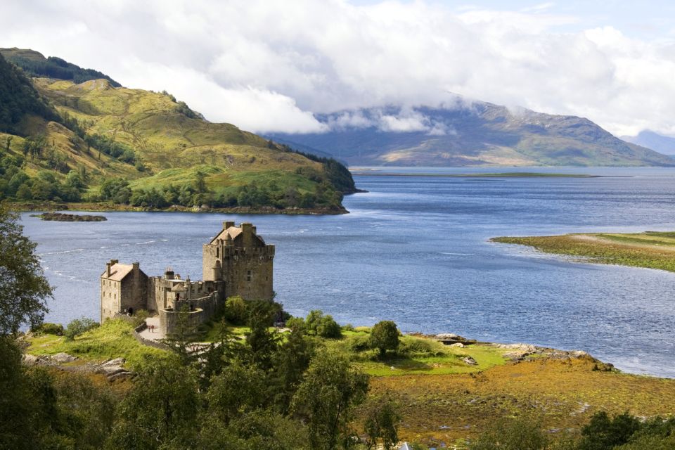 Inverness: Isle of Skye and Eilean Donan Castle Day Trip - Eilean Donan Castle Visit