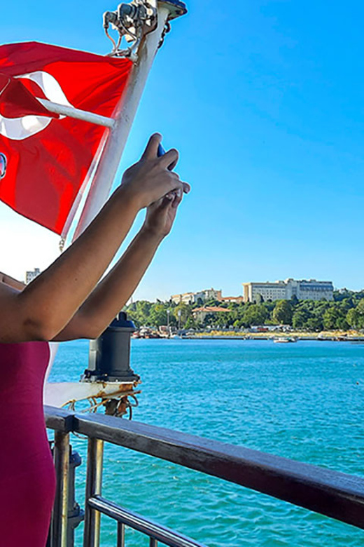 Istanbul: Asian Side Walking Tour With Ferry Ride - Important Notes