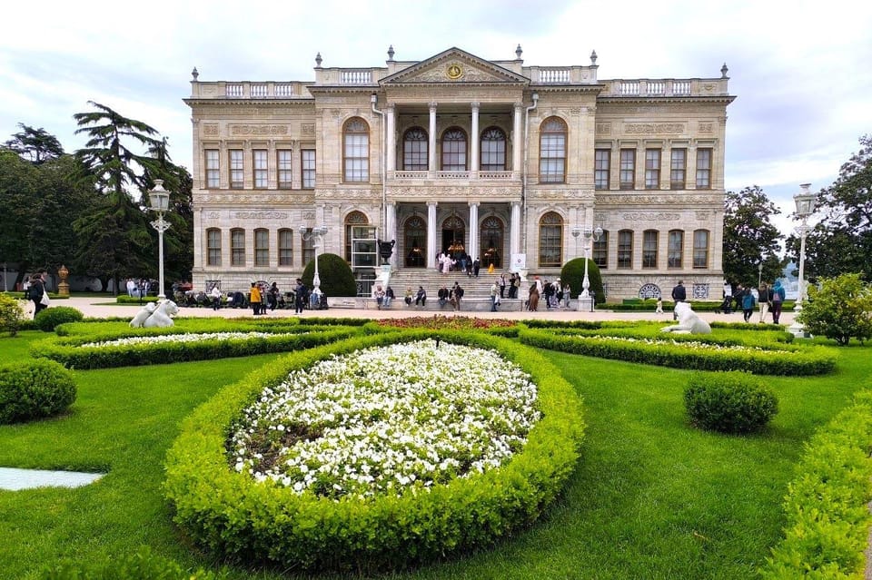 Istanbul: Dolmabahce Palace Skip-the-Ticket-Line Entry - Dress Code Guidelines