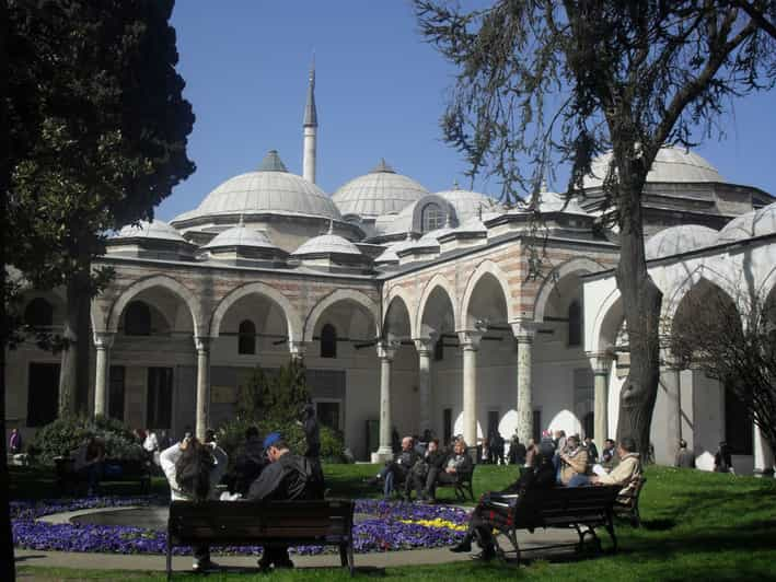 Istanbul: Half-Day Tour With Topkapi Palace - Booking Information and Tips