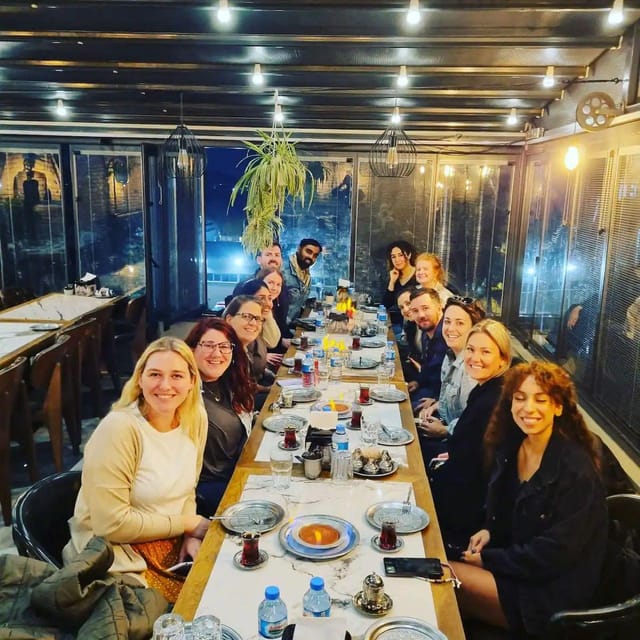 Istanbul: Traditional Turkish Dinner - Social Experience and Networking