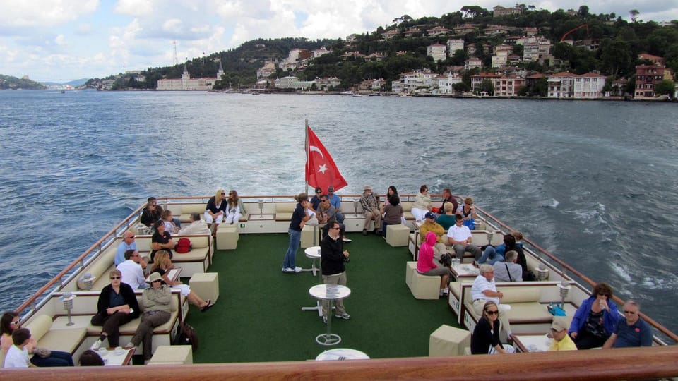 Istanbul:Discover Istanbuls Charm Half Day Afternoon Cruise - Eyüp Sultan Mosque Exploration