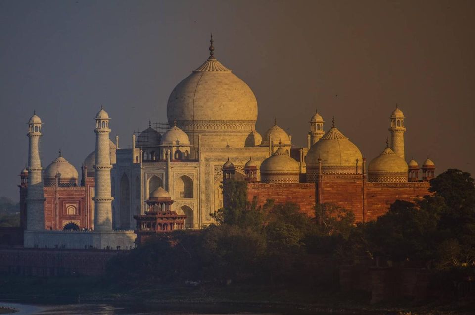 Jaipur: Private Agra Sunrise Tour With Professional Guide - Frequently Asked Questions