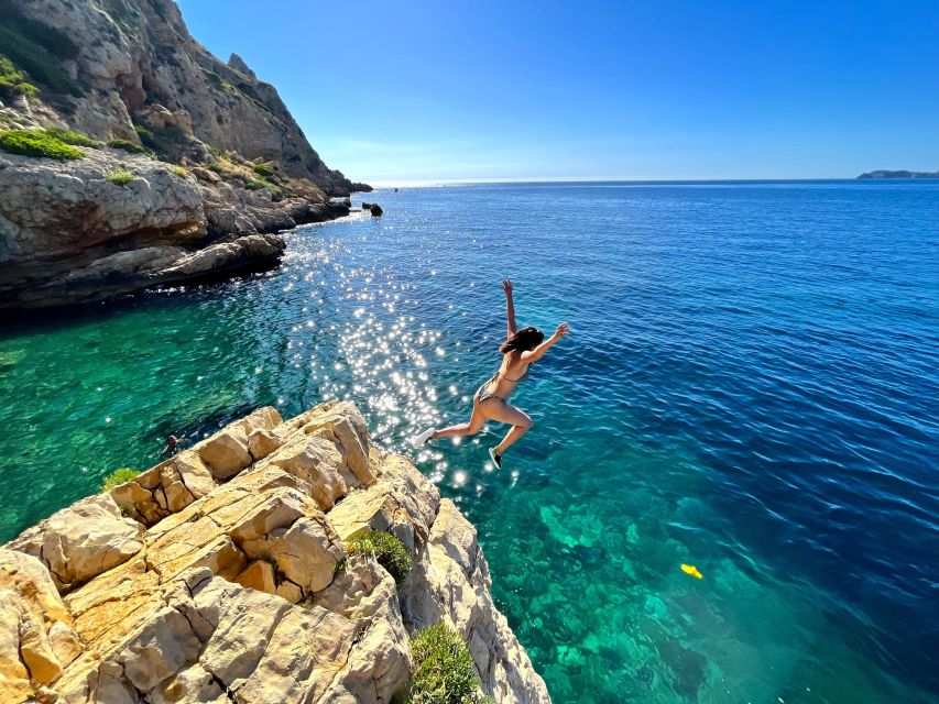 Javea: Cala Tango and San Antonio Nature Reserve Kayak Tour - Cliff Jumping Adventure