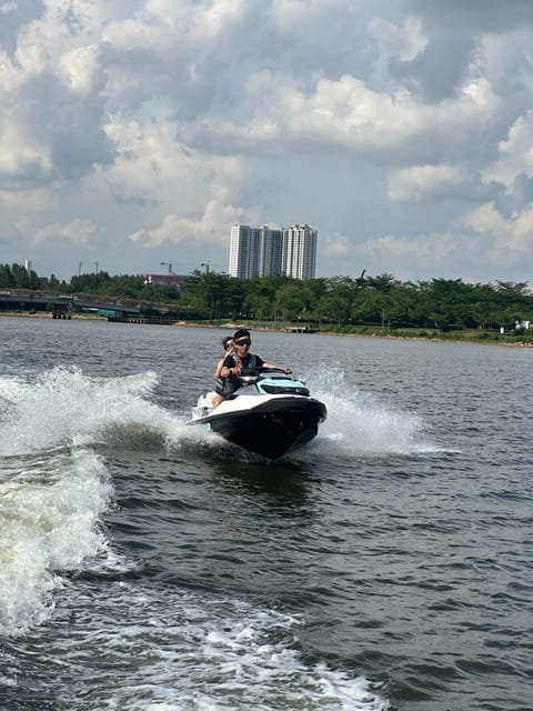 Johor Bahru : Seadoo JetSki 30mins Self Ride Tour (Double) - Participant Restrictions