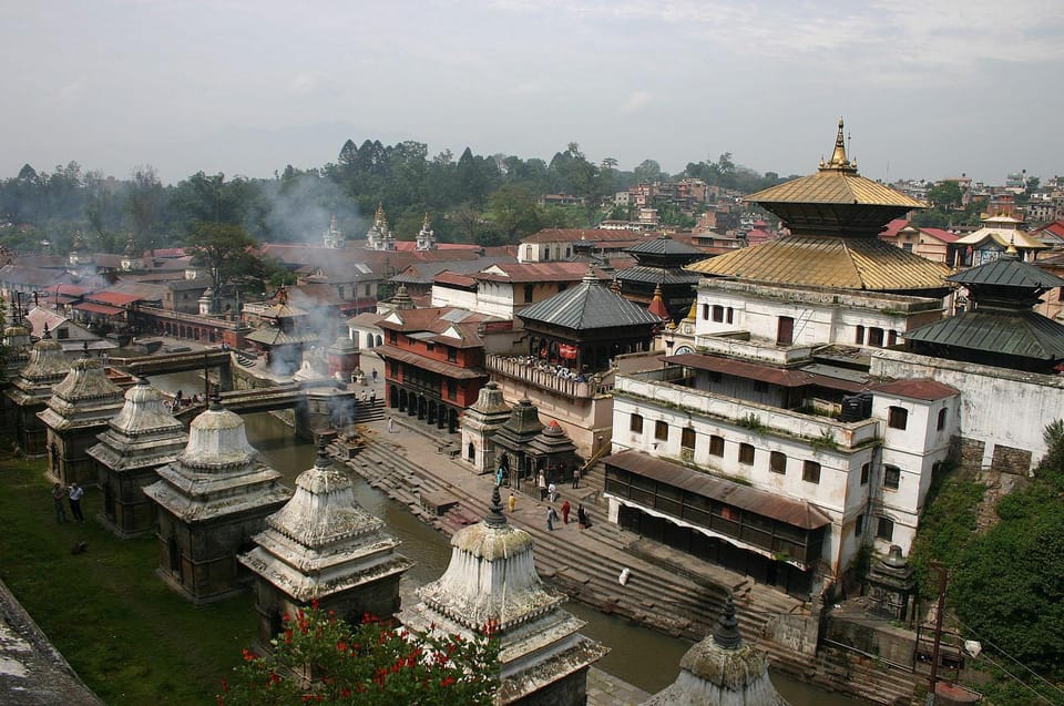 Kathmandu: Private 7 UNESCO Heritage Sites Day Tour - Bhaktapur Durbar Square