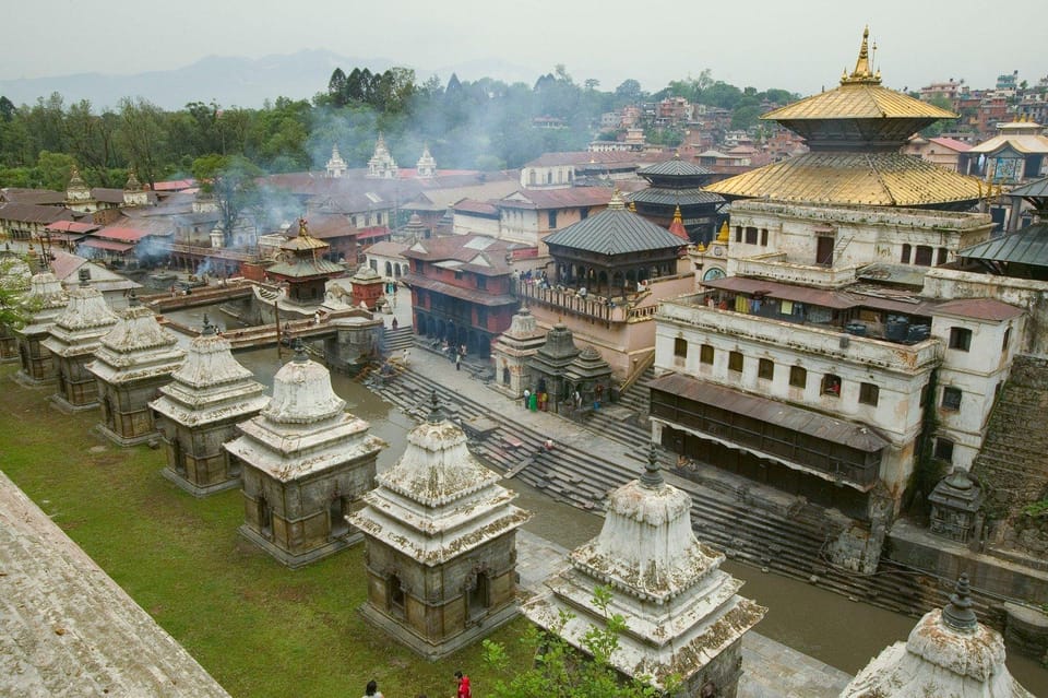 Kathmandu Taxi Tour - The Sacred Pashupatinath Temple