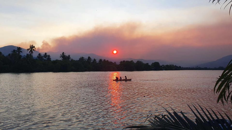 Kayak Trip Around Green Cathedral, Swim, Reflection Sunset - Customer Experiences and Feedback