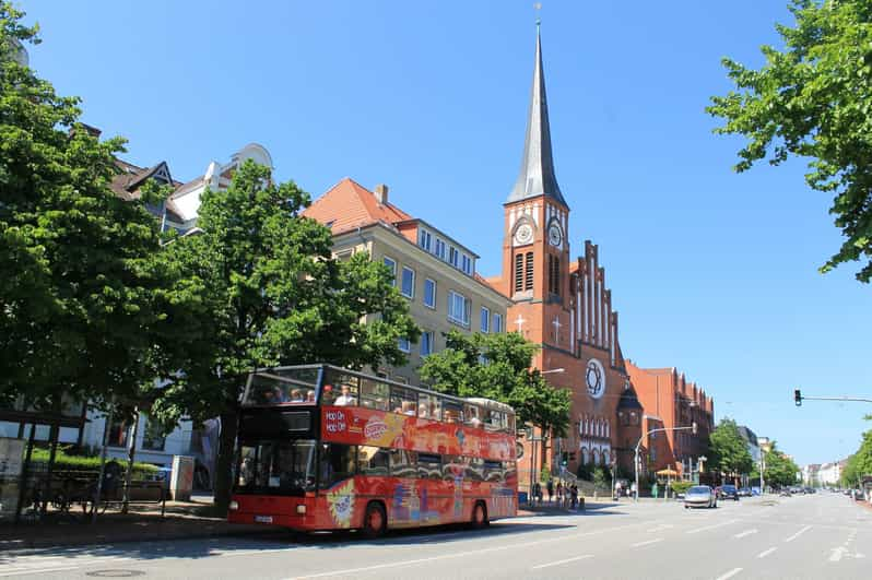 Kiel: City Sightseeing Hop-On Hop-Off Bus Tour - Tour Duration and Frequency