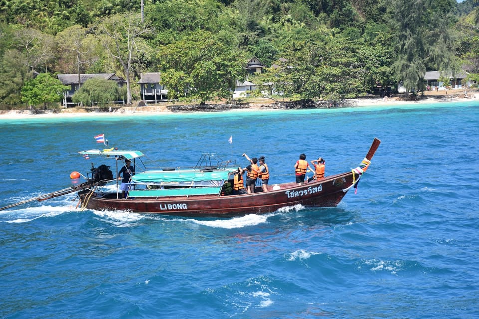 Koh Lanta: 4 Islands and Emerald Cave Tour by Long-tail Boat - Minimum Participants and Weather Policy