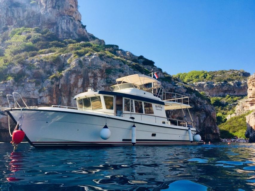 Korcula: Vis Island Private Yacht Tour With Blue Cave Visit - Luxury Yacht Cruise