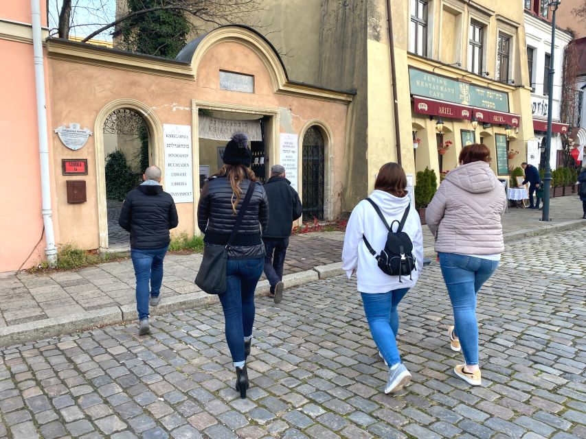 Krakow: 2h Kazimierz (Jewish Quarter) Walking Tour - Supporting Local Guides