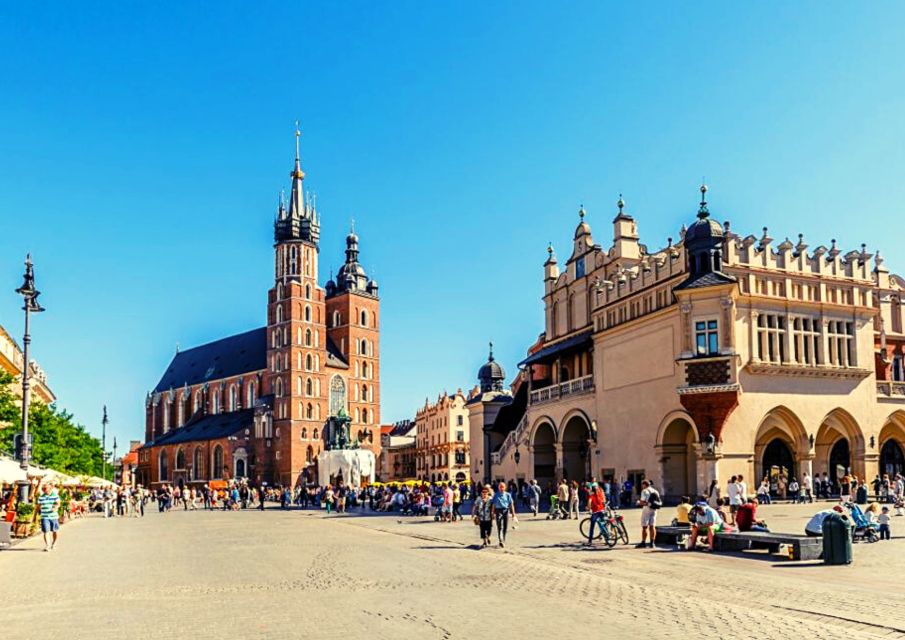 Krakow and Auschwitz Small-Group Tour From Lodz With Lunch - Booking Requirements