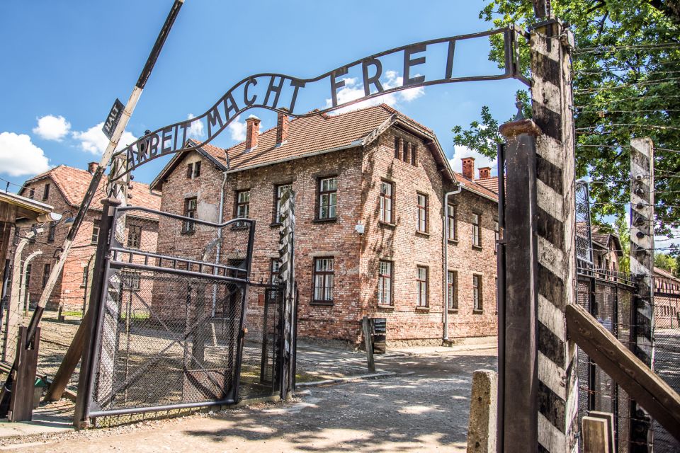 Krakow: Auschwitz Guided Tour With Pickup and Optional Lunch - Transportation Details