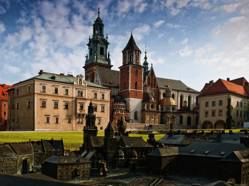 Krakow in a Nutshell: A Self-Guided Audio Walk in English - Admission Fees and Access