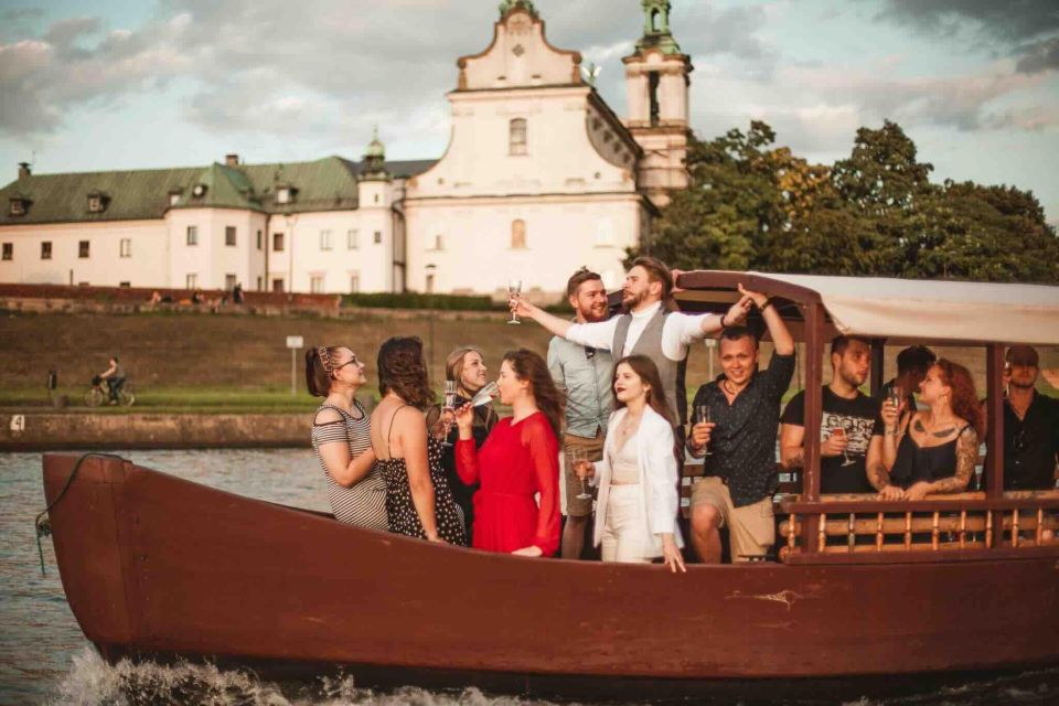 Krakow: Private Traditional Gondola Cruise - Special Events and Parties