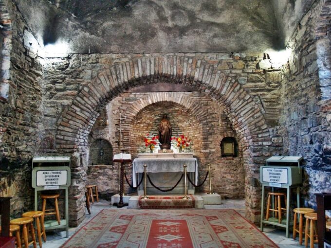 Kusadasi:Half Day Ephesus Tour With the House of Virgin Mary - Inclusions and Exclusions