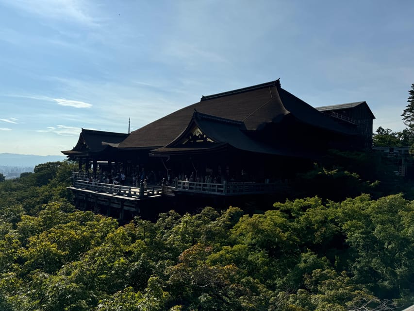 Kyoto: Half-Day Geisha and Cultural Heritage Tour - Majestic Kiyomizu-dera Temple