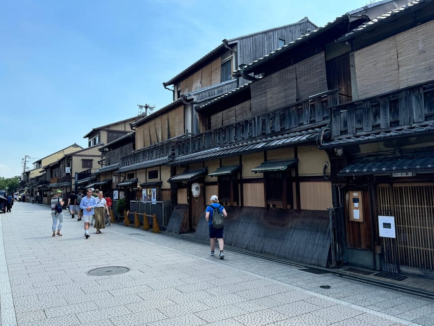 Kyoto: Must-See 6 Spots 1-Day Guided Tour Fushimi to Kinkaku - Transportation Details