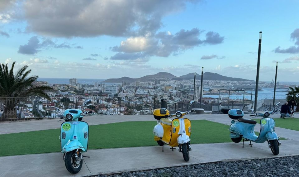 Las Palmas: Panoramic Tour on Electric Vintage Scooters - Booking and Cancellation