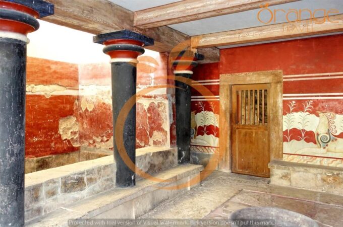 LasithiPlateau: Knossos, Lasithi Plateau&Zeus Cave Day Tour - Traditional Pottery Factory