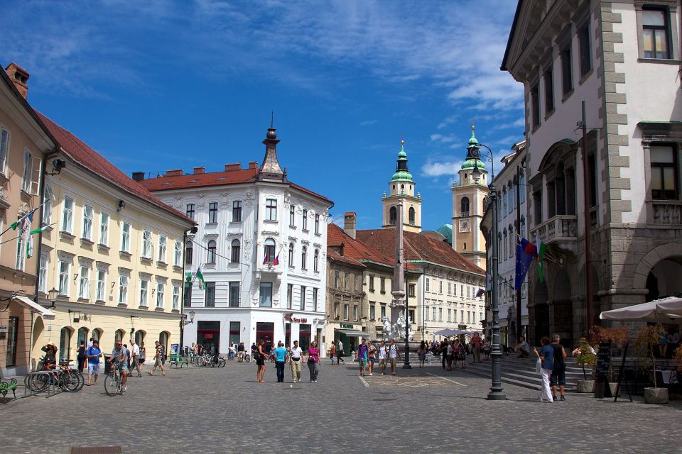 Ljubljana: Self-Guided Walking Tour - Navigating Ljubljana