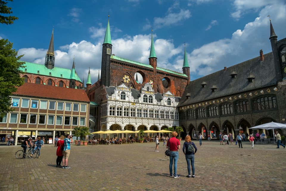 Lübeck: Old Town Highlights Private Walking Tour - Itinerary Options