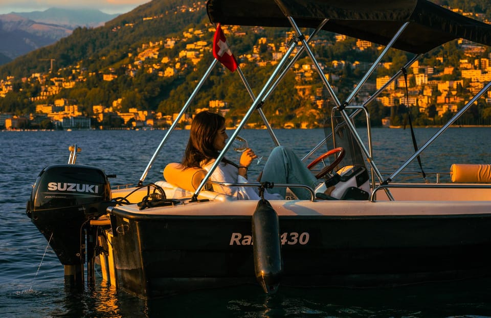 Lugano Lake: 1 Hour Boat Rental - Whats Included in the Rental