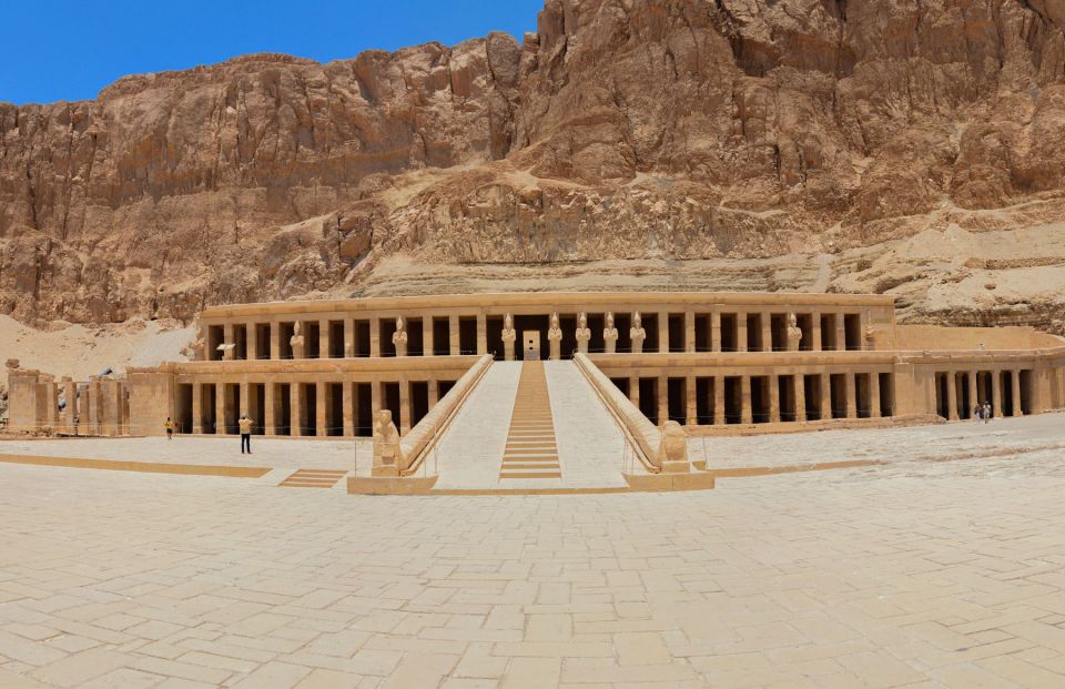 Luxor: Private West Bank Tour With Karnak Sound & Light Show - Customer Feedback