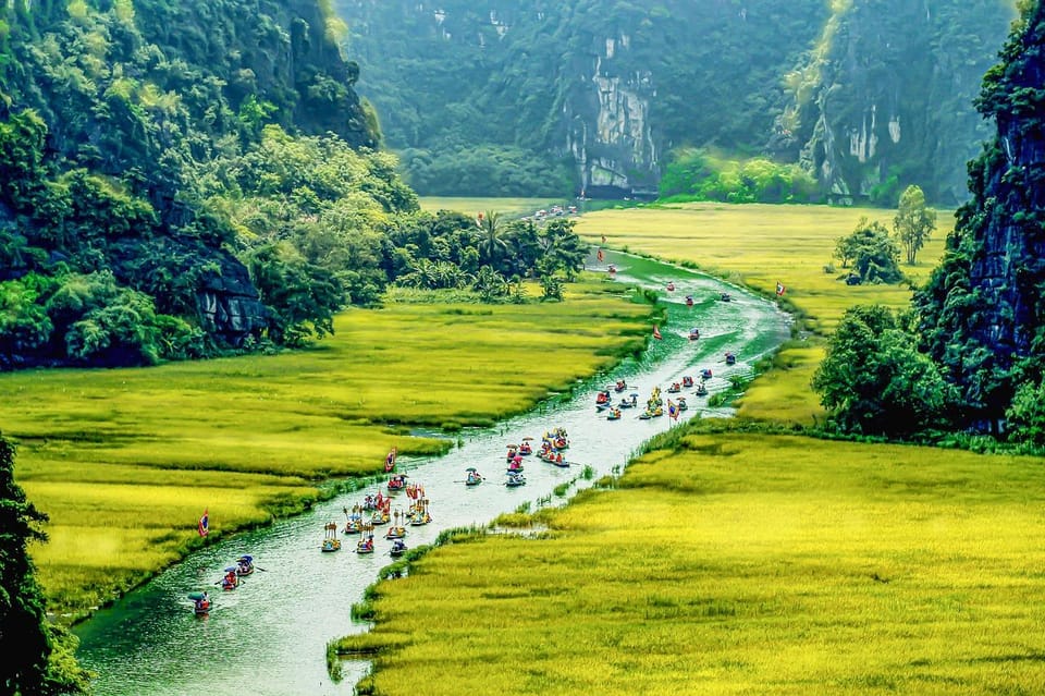 LUXURY FULL DAY NINH BINH TOUR FROM HANOI - Mua Cave Exploration