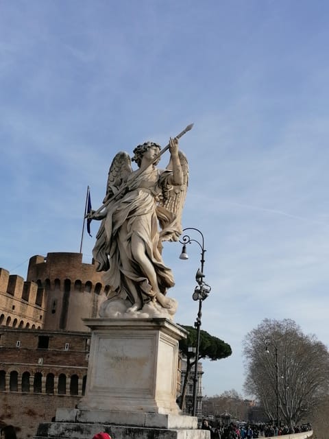 Luxury Minibus Tour of Rome From Civitavecchia - Meeting Point Information