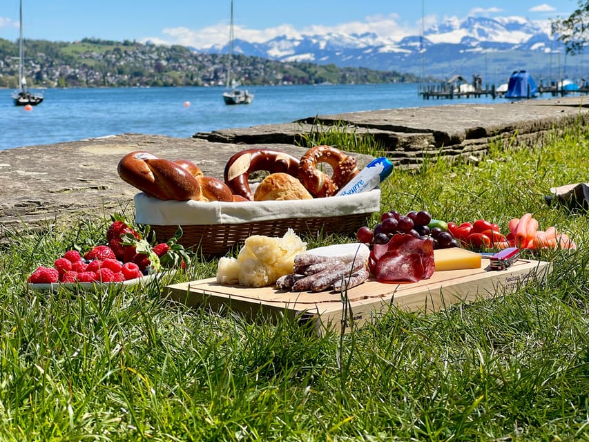 Luxury Picnic by Zurich Lake - Transportation Information