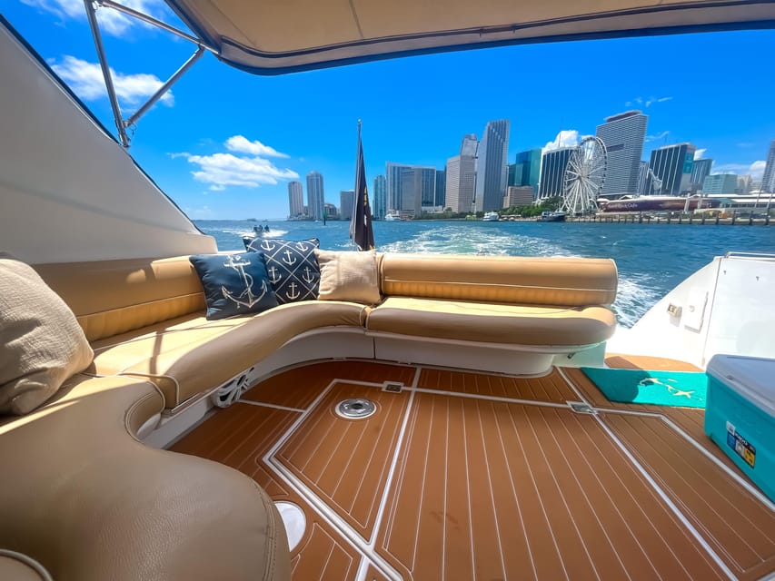 Luxury Yacht Experience in Miami (4 Hrs Bella Vita) - Yacht Features