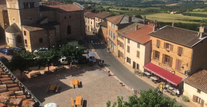 Lyon: Self-Guided Hike in the Beaujolais (Train & Picnic) - Hiking Through Scenic Paths