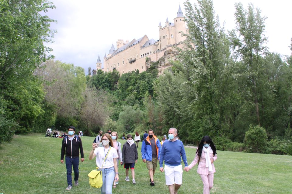 Madrid: Avila and Segovia Day Trip With Tickets to Monuments - Alcázar of Segovia