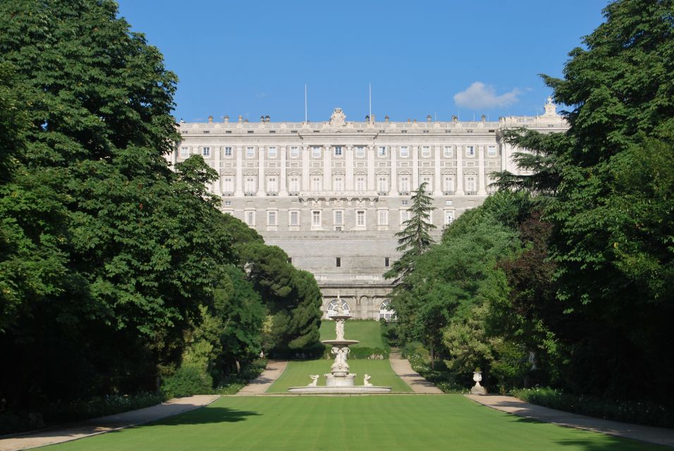 Madrid: Guided Visit to the Royal Palace - Explore the Royal Palace