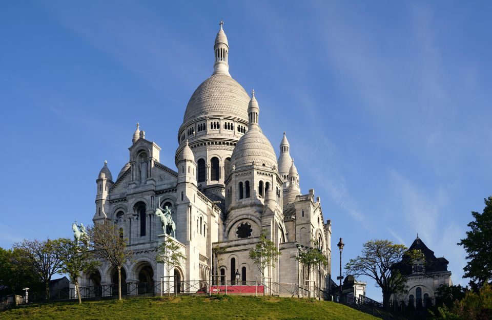 Majestic Highlights of Paris With Local Tasting Tour - Cultural Insights and History