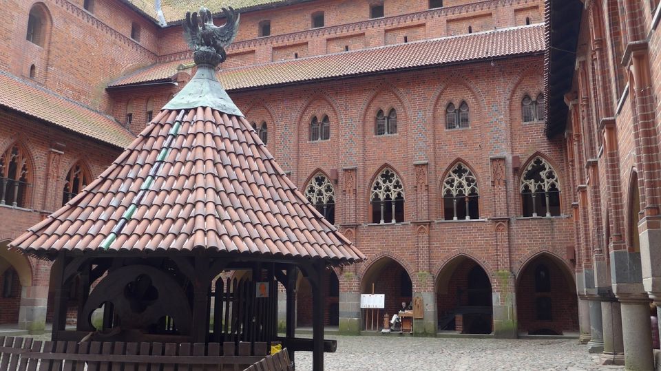 Malbork Castle Tour: 6-Hour Private Tour - Travel Tips