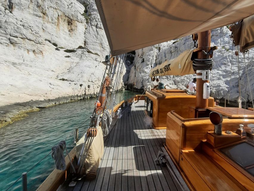 Marseille: Calanques Sailing Day Trip With Lunch and Wine - Cancellation Policy