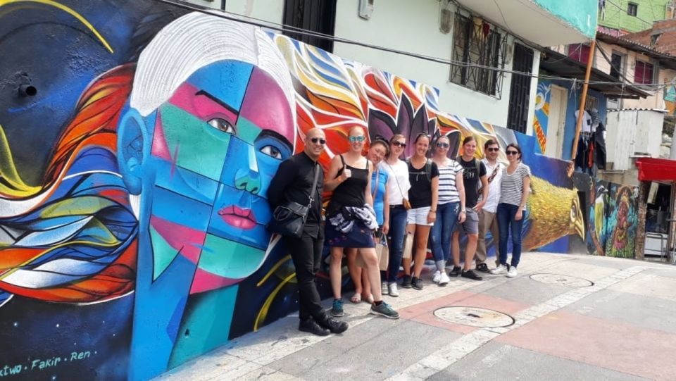 Medellín: Comuna 13 District Tour With Cable Car Ride - Importance of the Metro System