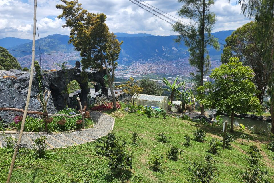 Medellin: Horseback Riding Coffee Farm Tour With Coffee Spa - Booking Information