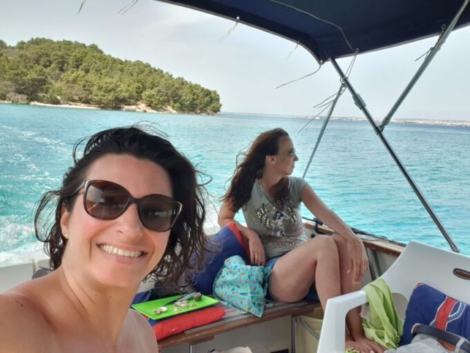 Meeting Point: Obala Kneza Branimira 27A - Exploring the Bay