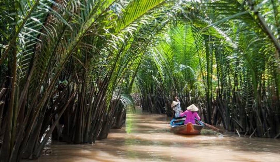 Mekong Delta Full Day Trip - Vinh Trang Pagoda