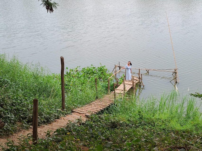 Mekong Island Tour of Phnom Penh City With Lina - Riverside Lunch Experience